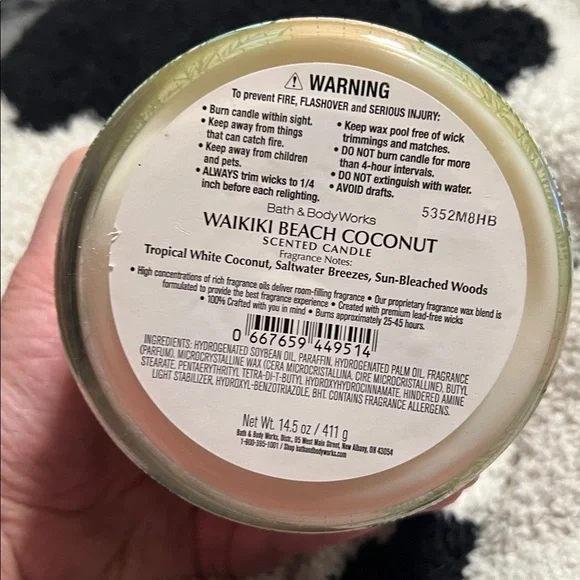 NWT Bath and Body Works Waikiki Beach Coconut
3-Wick Candle- 14.5 oz - Picture 4 of 7